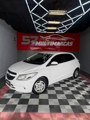 CHEVROLET ONIX 1.0 MPFI LT 8V FLEX 4P MANUAL CHEVROLET ONIX 1.0 MPFI LT 8V FLEX 4P MANUAL
